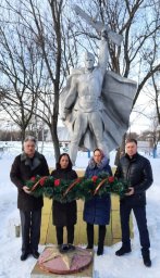 2 февраля на центральной площади х. Калачевский состоялось памятное мероприятие